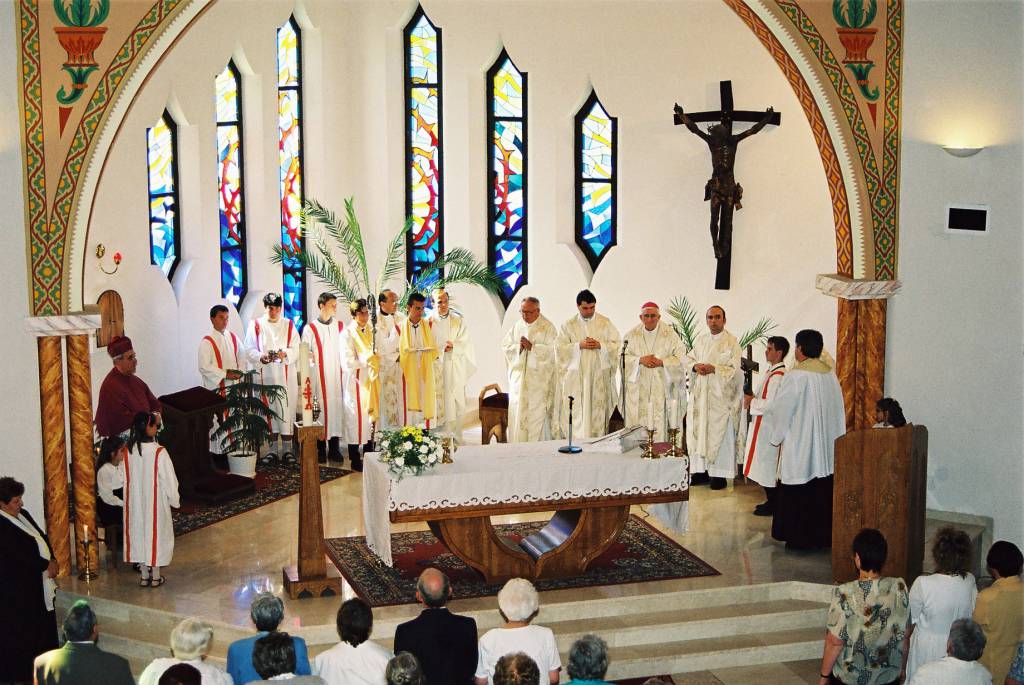 �nnepi szentmise a Szent Tam�s-templomban